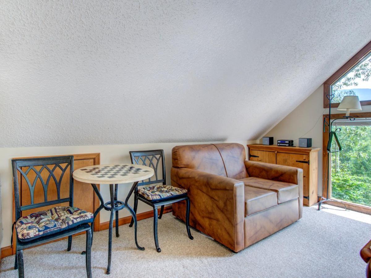 Villa Mountain Charm à Gatlinburg Extérieur photo